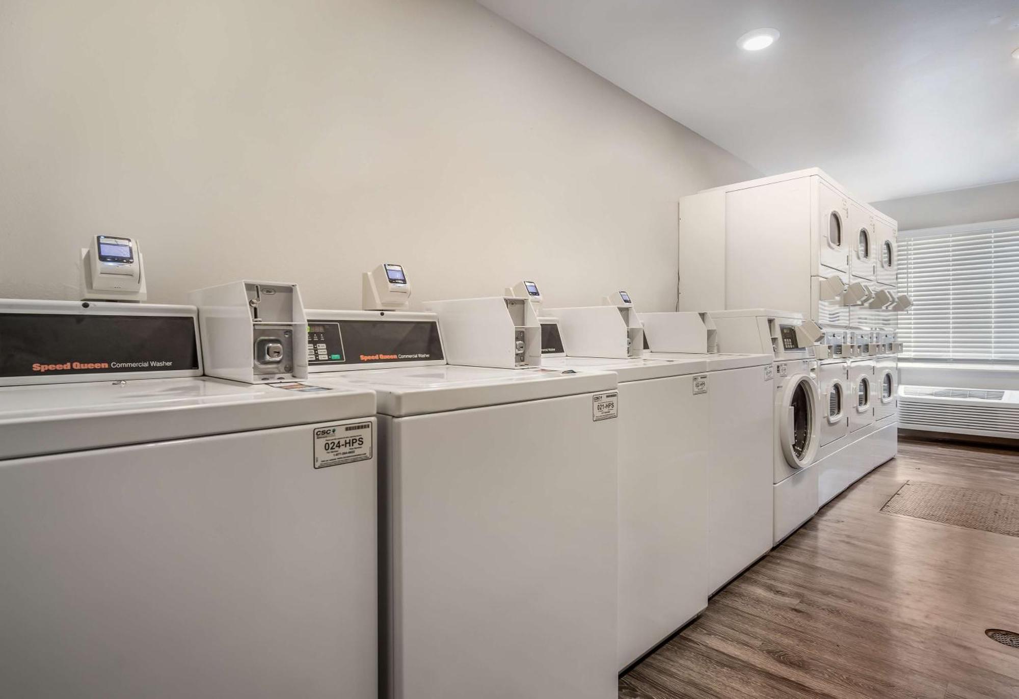 Extended Stay America Select Suites - Fort Myers Eksteriør bilde
